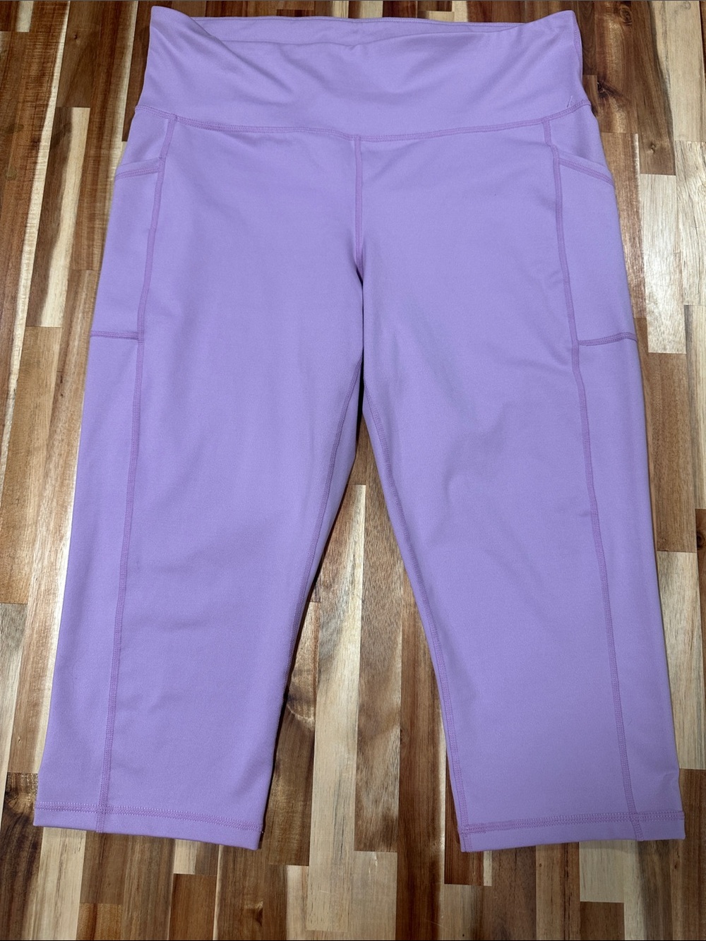 Ideology Lavender Purple Capri Leggings 437